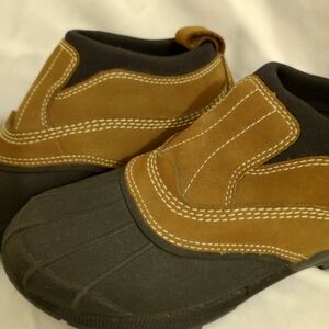 L L Bean.  Size 8  ankle/shoe boot